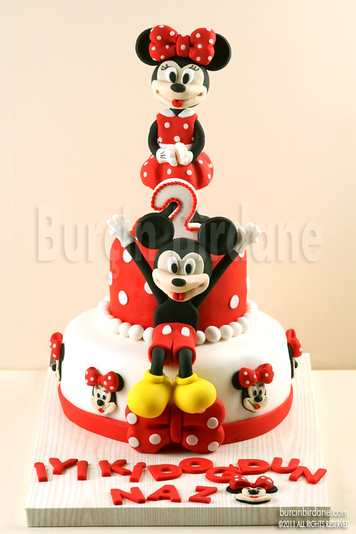 Minnie ve Mickey Mouse Pastasi