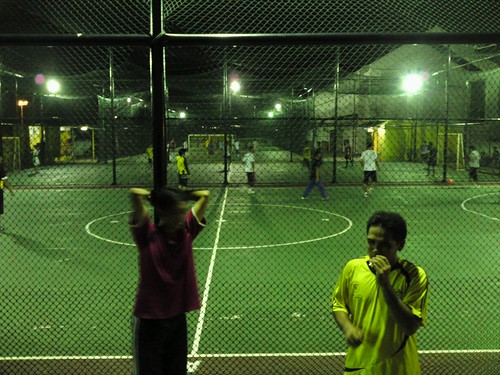 Main Futsal Di Bandar Miri by herman blog