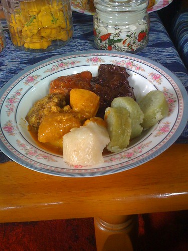 Curry, masak merah, rendang, ketupat, and lemang