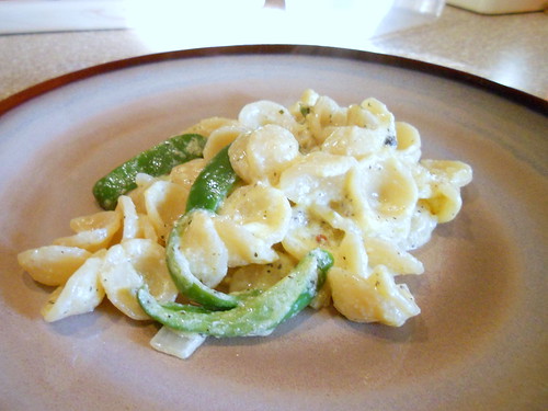 orecchiette carbonara with bell peppers