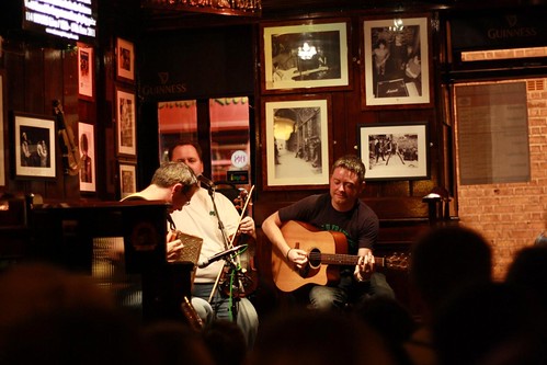 Live music @ the Temple Bar