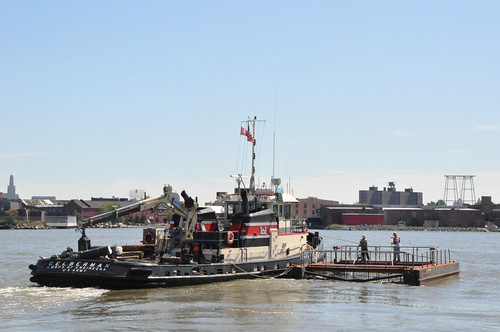 USACE New York District cleans debris in New York & New Jersey Harbor
