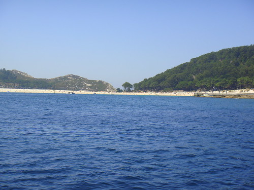 Playa de Rodas vista desde el mar
