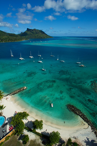 Fare, Huahine, seen from a kite line by Pierre Lesage