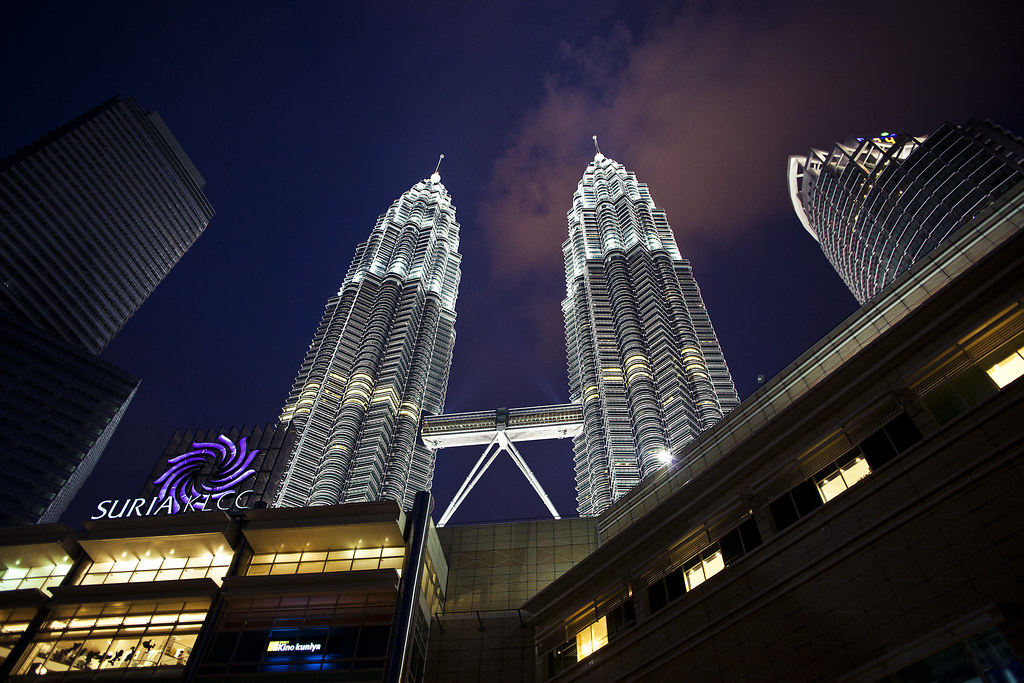 KLCC | Petronas Twin Tower at Night | Ramadan Night at Kuala Lumpur