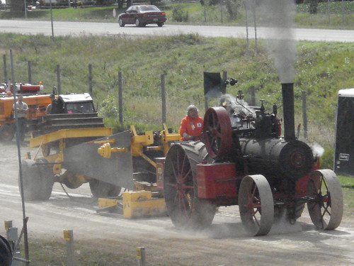 Tractor pull at WMSTR