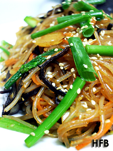 Vegetarian Stir-fry Korean Glass Noodles with Spicy Pepper Paste