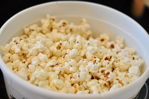 popcorn in the bowl