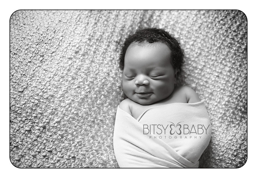 newborn_photographers_smiling