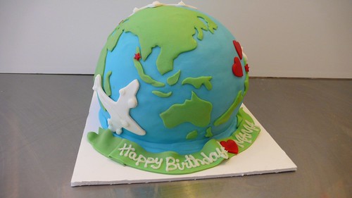 World Cake by CAKE Amsterdam - Cakes by ZOBOT