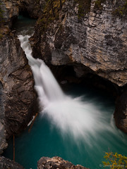 Beauty Creek Waterfall