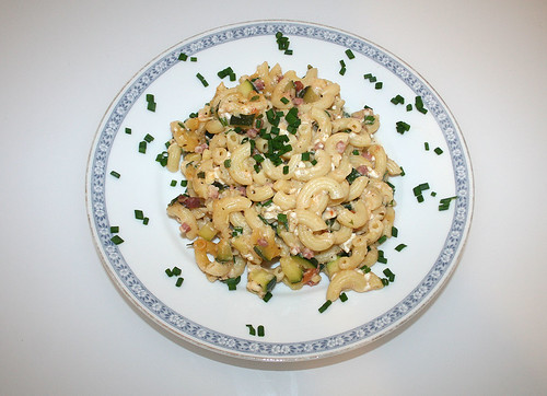 32 - Hüttenkäse-Nudelauflauf / Cottage cheese noodle casserole - Serviert
