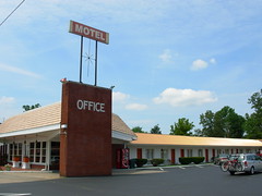 7 Gables Motel Restaurant - Burnside, Kentucky