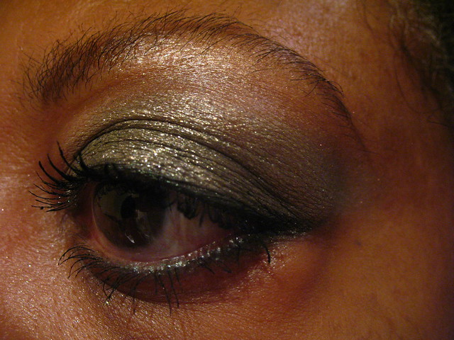 Chanel Illusion D'Ombre Long Wear Luminous Eye Shadow, "Epatant"