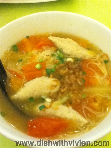 Mid-Valley-HomeMade-Fish-Head-Noodle10-FishPaste