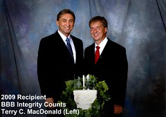 Terry MacDonald 2009 Recipient of BBB Integrity Counts Award