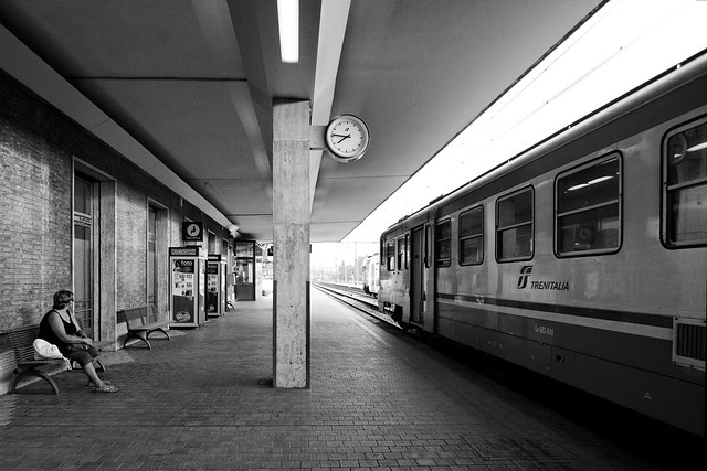 La gare de Ravenne au petit matin du dimancche