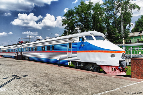 Soviet High Speed Electric Train ER200. Советский высокоскоростной электропоезд ЭР200. ©  Peer.Gynt