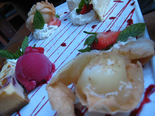 Dessert sharing platter