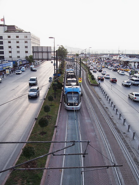 伊斯坦堡街道--地面電車Tramvay
