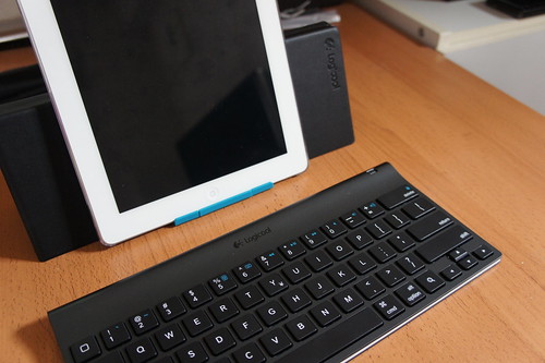 ロジクール タブレットキーボードFor iPad