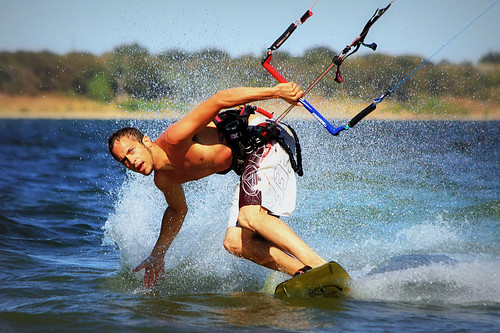 Kitesurfing is the new buzz in extreme water sports