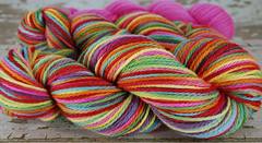 "Summer Love" 6.9oz Organic Ultrafine Merino Wool Yarns (Aran) + 1.75 oz trim
