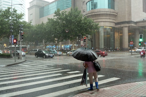 Thunderstorm at South Huangpi Road Station