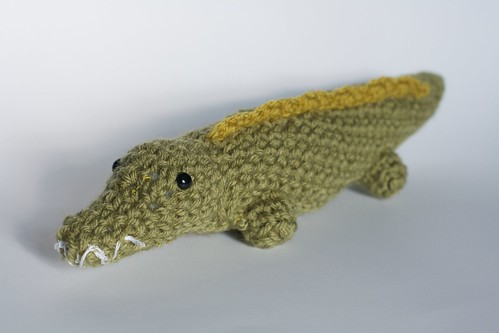 Crochet alligator