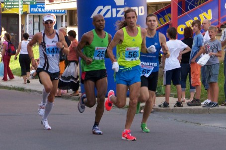 Půlmaraton Moravským krasem nabídl i Kamila Střihavku