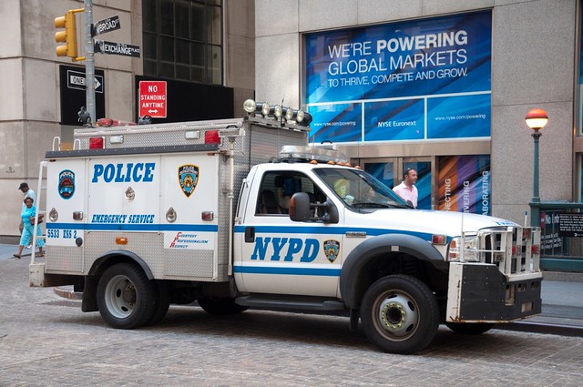 usa newyork manhattan nypd financialdistrict policetruck newyorkpolicedepartment fordf550