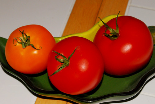 Farmer's Market Tomatoes by Sandee4242