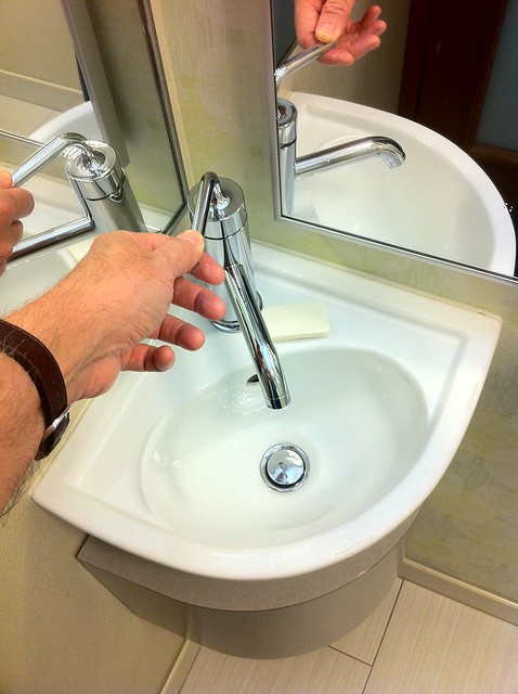 Tiny sink