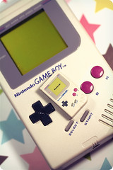 Game Boy - BIG small