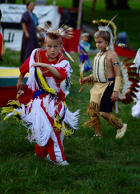 Grand Entry Dancers