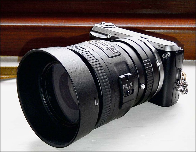 Sony NEX-C3 Nikon 35mm f/1.8