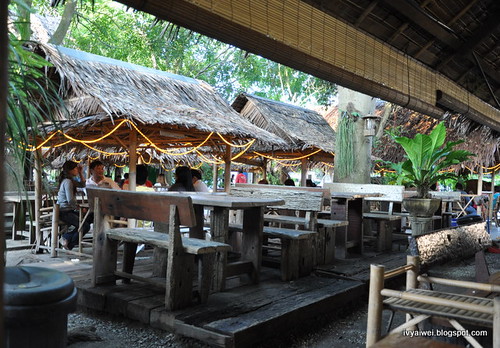Khunthai village restaurant