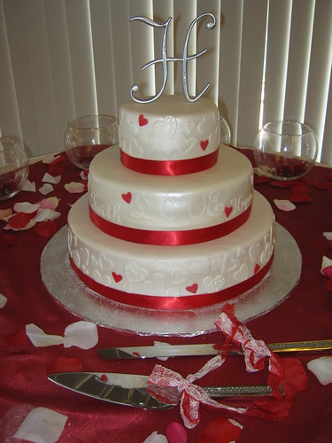 Hearts Wedding Cake by Cake Maniac
