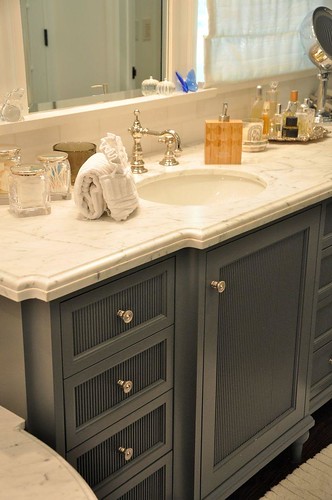 grey bath cabinet vanity Brook Gianetti