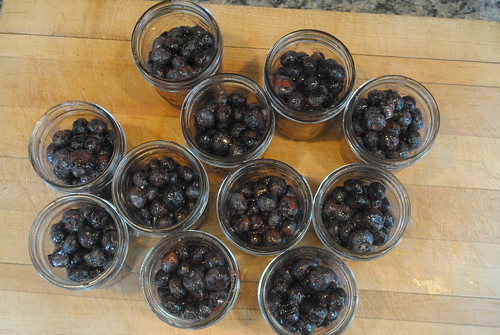 Mason Jar Blueberry Cobbler