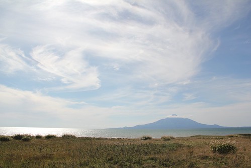 The view of Rishiri Island from Ororon Line オロロンラインから見える利尻島