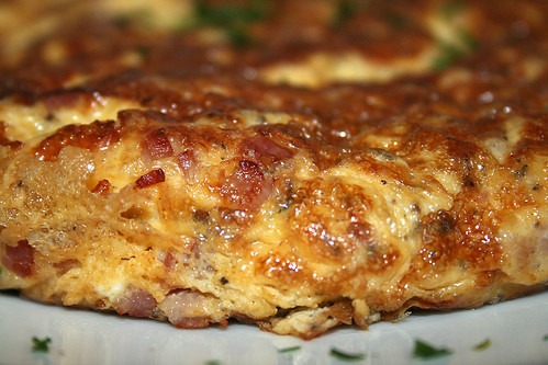 Cheese bacon omelett - CloseUp