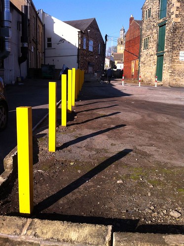 yellow posts