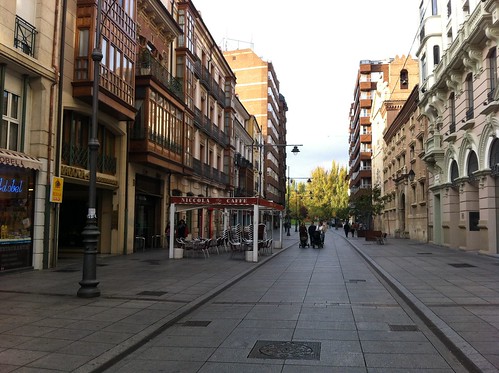 Calle Mayor Palencia by LaVisitaComunicacion