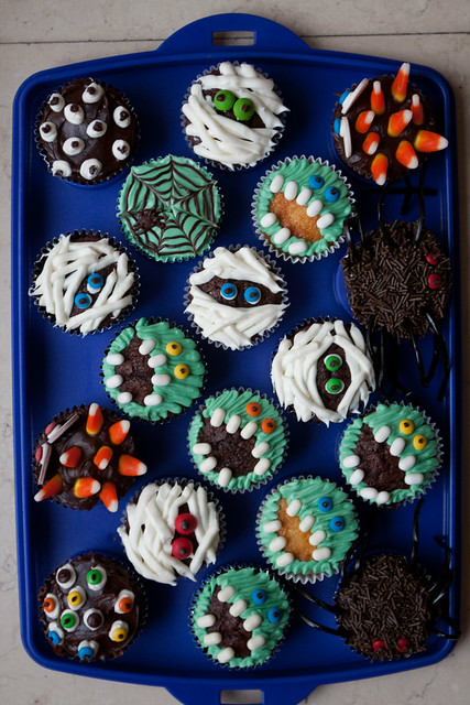 Halloween Cupcake Collection 2011