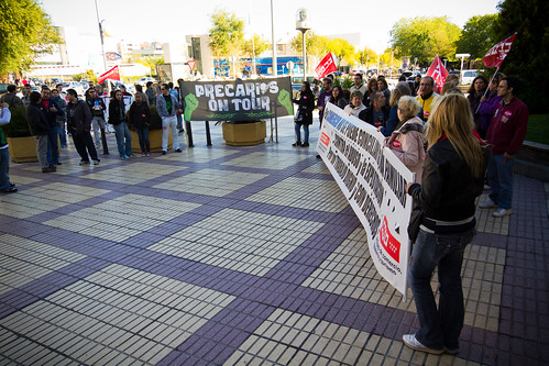 Manifestación contra la precariedad laboral y la ampliación de horarios de los centros comerciales