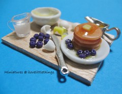 Dollhouse Miniature Blueberry Pancakes 2