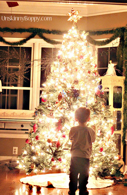 how to christmas tree at night