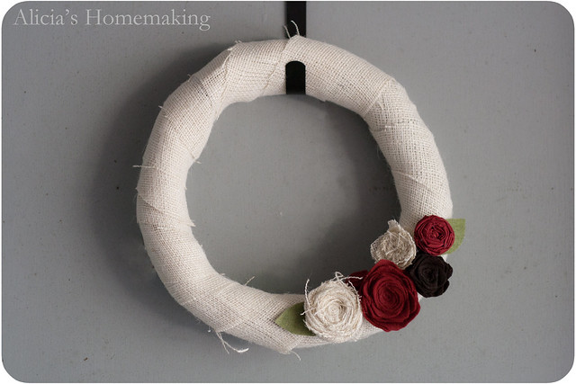 DIY burlap flower wreath
