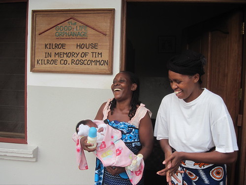 Mama Tuta & Auntie Mapenzi welcome the baby